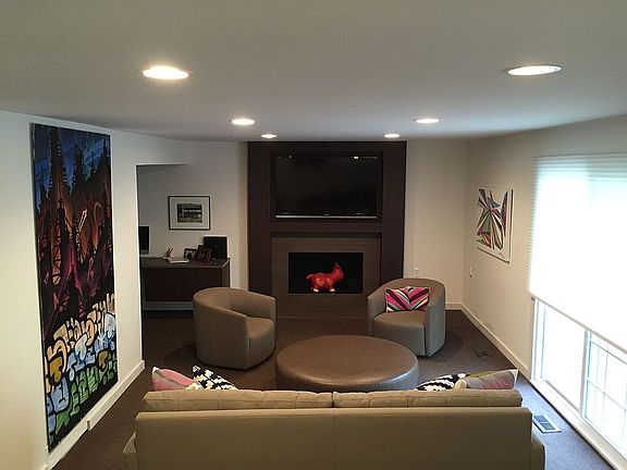 5th image of 4185 Shore Crest Dr
