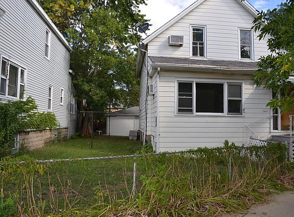 2nd image of 5340 N Bowmanville Ave