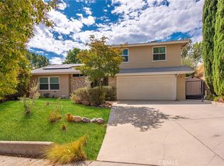 23416 Community St #A, Canoga Park, CA 91304