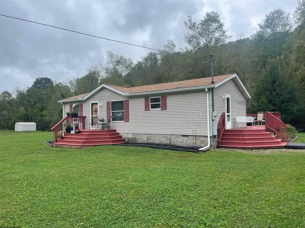 367 Red Rock Rd, Buckhannon, WV 26201