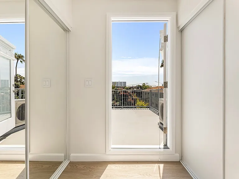 117 Strand St #7 — Photo 14