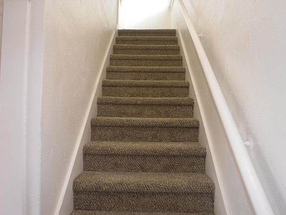 5th image of 3857 1/2 1st Ave