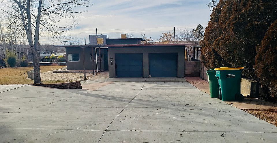 1st image of 1011 N Orchard Dr