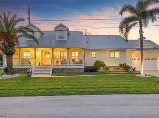 27130 Holly Ln, Bonita Springs, FL 34135
