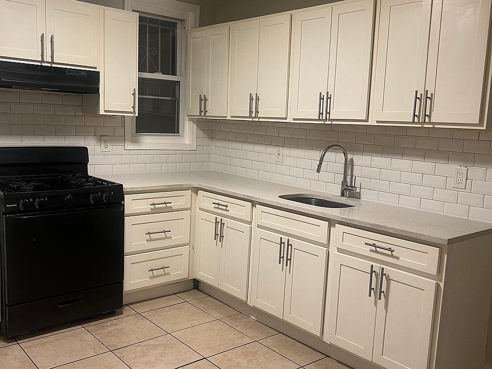1st image of 72 S 13th St Floor 1
