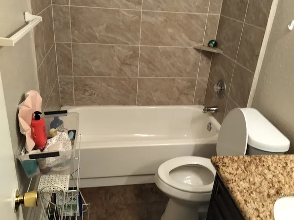 19530 Shady Bank Dr, Tomball, TX 77375