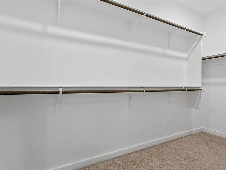 216 Upland Dr — Photo 23