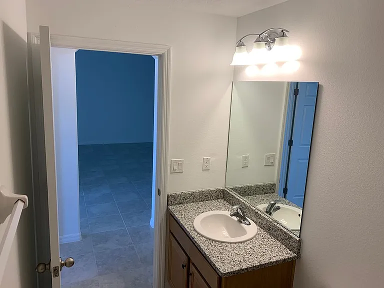 124 Plain View Dr #B — Photo 20