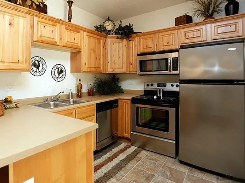 Village at Silver Ridge — Photo 3