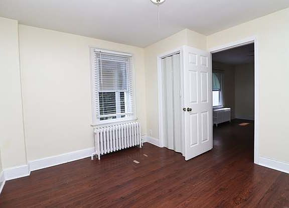 4th image of 48 Steinmann Ave Floor 1