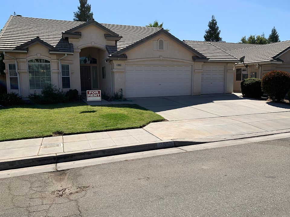 1st image of 2953 E Granada Ave