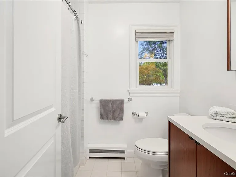 30 Palmer Ln — Photo 14