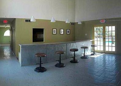 3rd image of 6201 Escondido Dr APT 7A