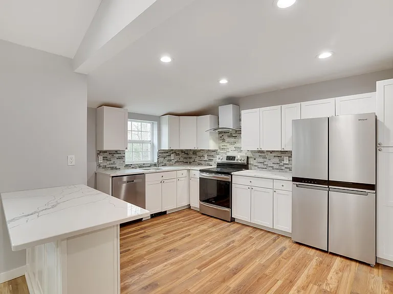 117 Forest Dr — Photo 13