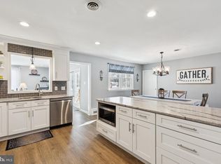 404 Enfield Rd, Oreland, PA 19075