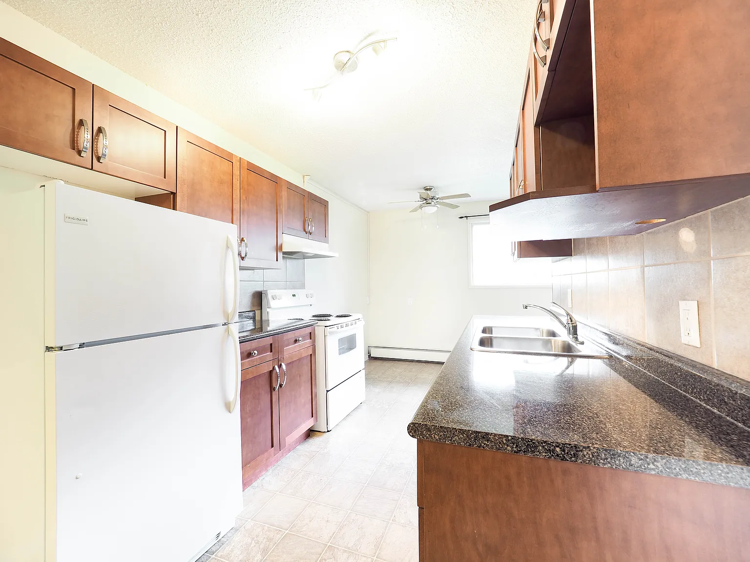 Elm Tree Place — Photo 4