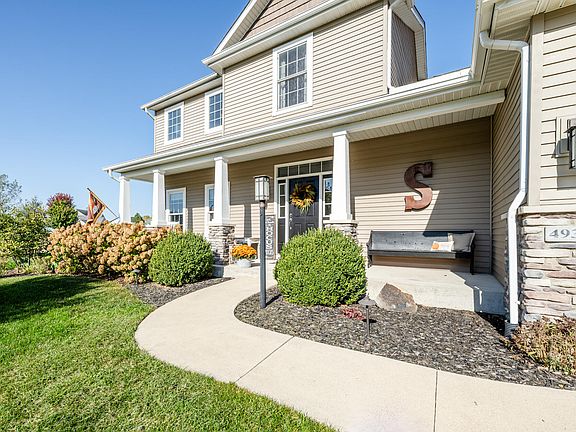 3rd image of 4938 Knollwood Dr
