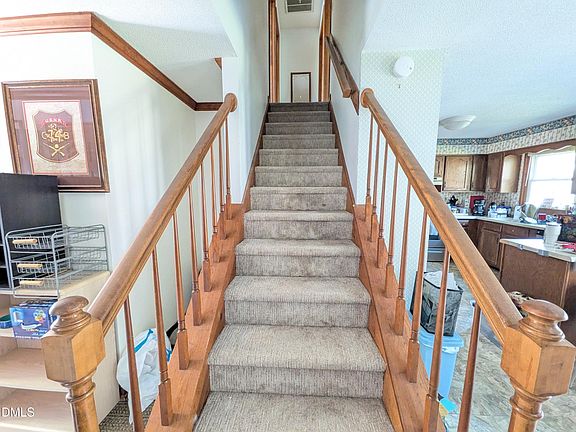 5th image of 8209 Bellingham Cir