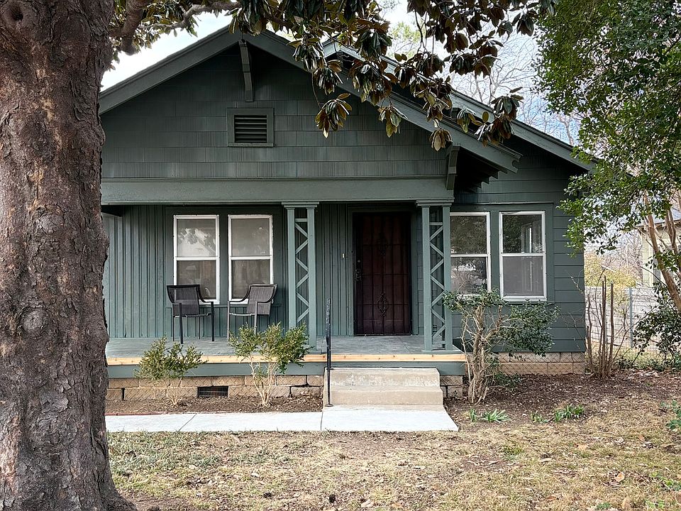 1st image of 228 S College Ave