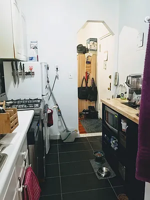 Rented by Oxford Property Group | media 35