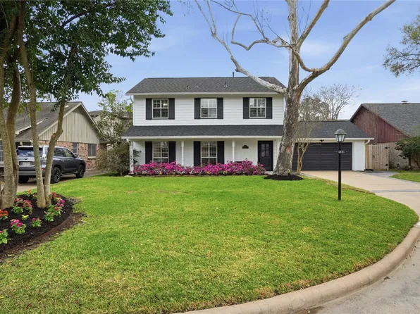 12515 Queensbury Ln, Houston, TX 77024