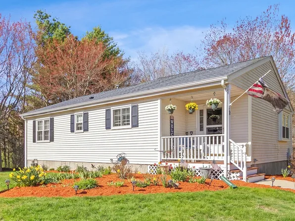 58 Brookbend Way E Unit 58, East Bridgewater, MA 02333