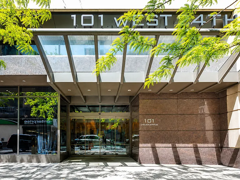 101 W 24th St #10D — Photo 13