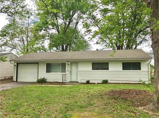 8817 Bermuda Ave, Caseyville, IL 62232