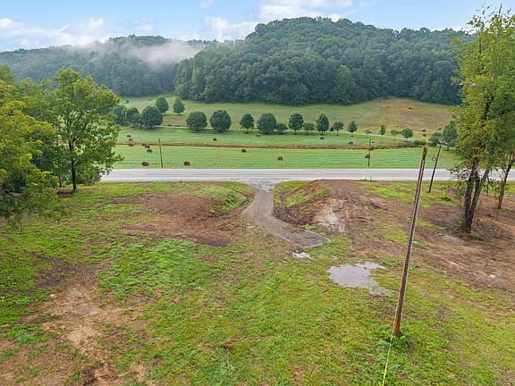 4th image of 2656 State Highway 30