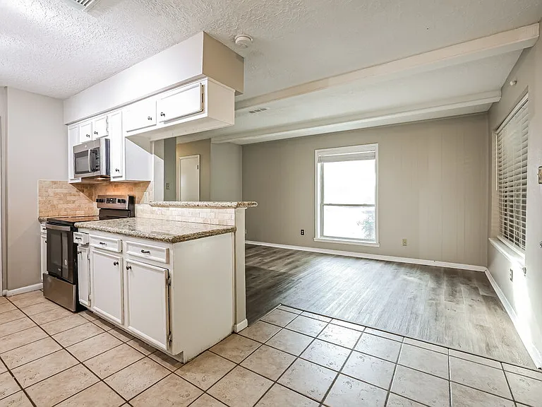 13483 Castilian Dr #1 — Photo 8