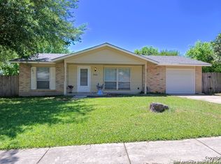 9422 Quicksilver Dr, San Antonio, TX 78245