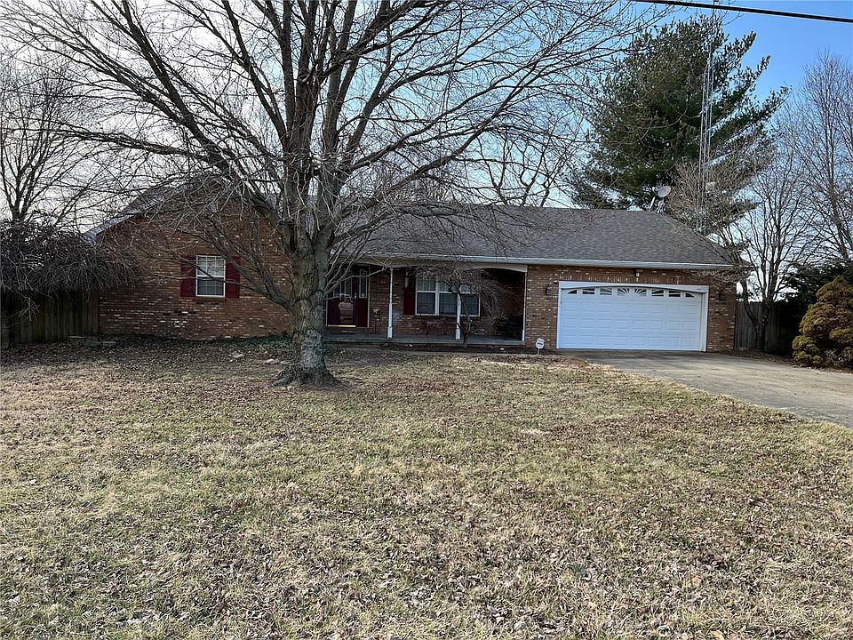 1697 N Schilling Ln, Vandalia, IL 62471 Zillow