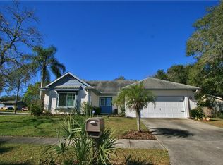 1422 Piney Branch Cir, Valrico, FL 33594