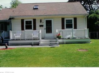 38 Devon Dr, Manchester, CT 06040