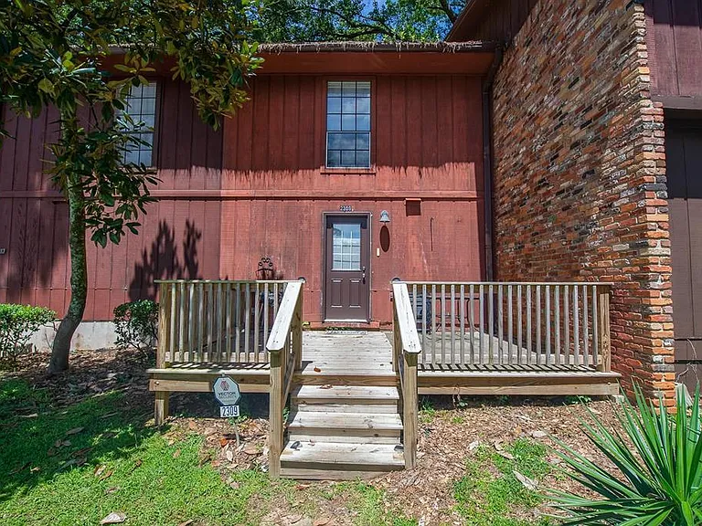 2309 Green Timbers Trl #B — Photo 3
