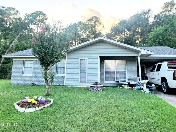 206 W Angela Cir, Gulfport, MS 39503