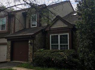 28 Tivoli Lake Ct, Silver Spring, MD 20906