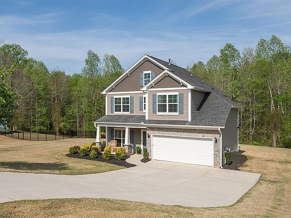 2nd image of 298 Avendell Dr