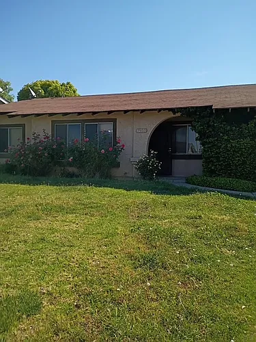 7933 Cambridge Ave Photo 1