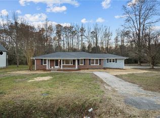 6833 Cherry Cir, Lithia Springs, GA 30122