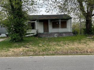 10104 Count Dr, Saint Louis, MO 63136