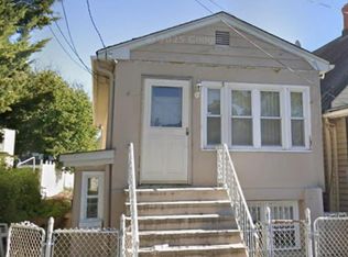 420 Lawton Pl, Perth Amboy, NJ 08861