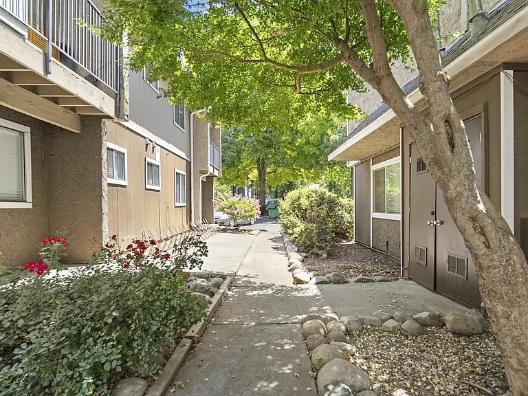 OSM Properties Homes & Apartments — Photo 61