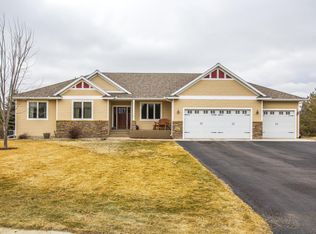 5127 Colonial Ct NE, Alexandria, MN 56308