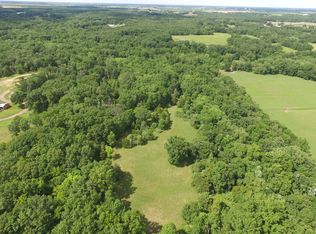 E Lake San-lynn Rd, Centralia, MO 65240