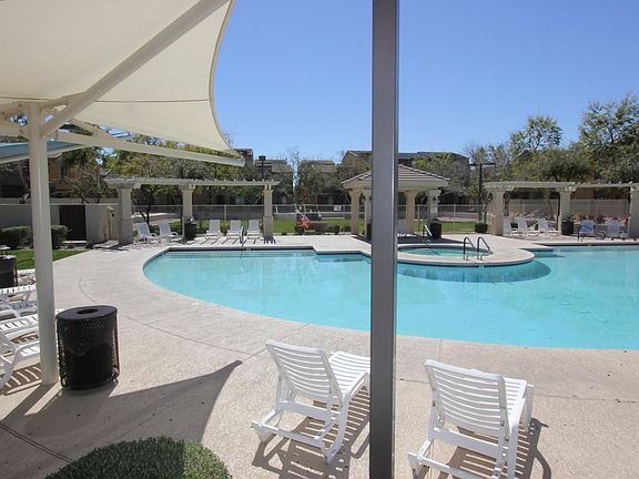 4th image of 2401 E RIO SALADO Parkway #1008