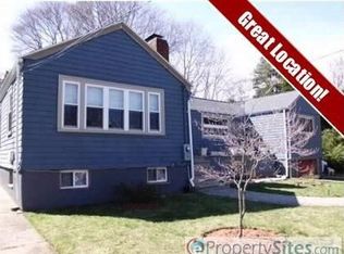 85 Fox Hill Rd, Nahant, MA 01908