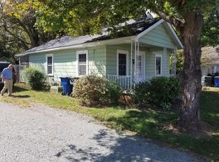 302 Providence Rd, Graham, NC 27253