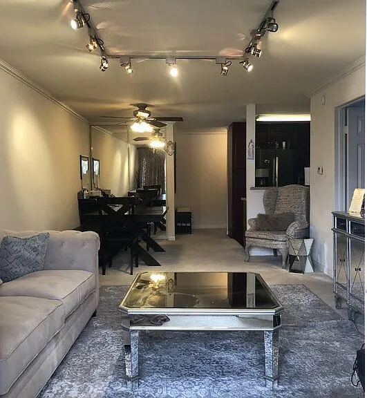 21400 Burbank Blvd #223 — Photo 11