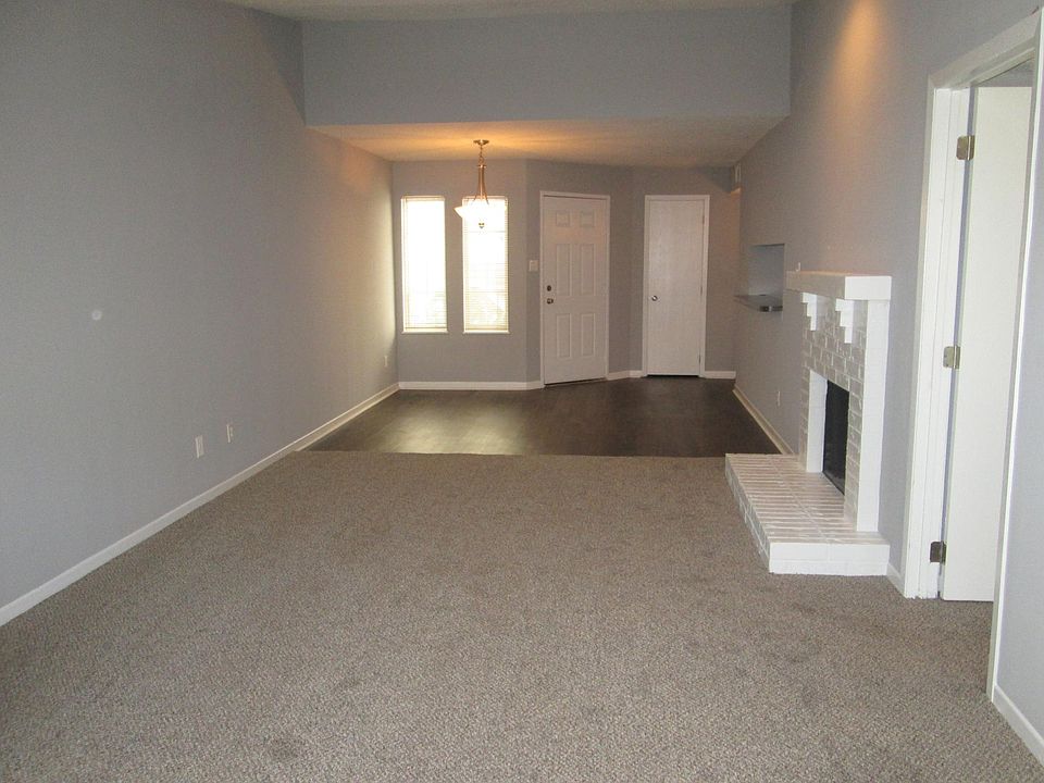 1st image of 14476 Tramore Dr APT 1